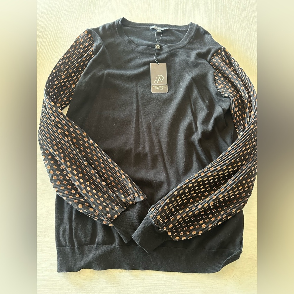 Adrianna Papell Elegant Black Knitwear